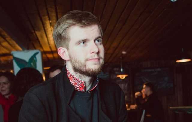 Члена "Слуги народа" исключили из объединения "Вавилон 13" из-за политических заявлений