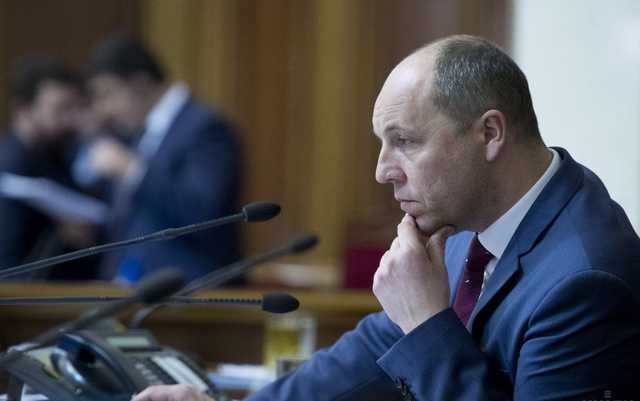 В ГПУ допросили Портнова. Он пожаловался на Парубия и Горбатюка