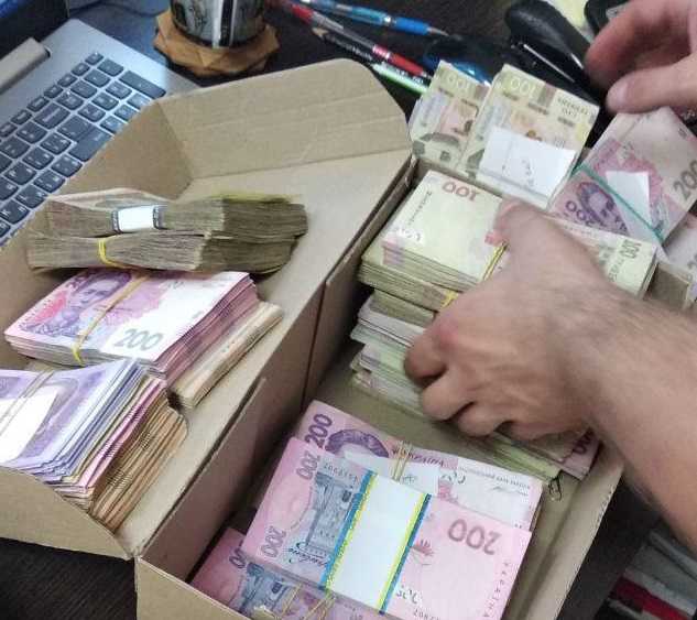 На Полтавщине налоговой милицией и СБУ ликвидирован межрегиональный конвертцентр с оборотом 100 млн грн