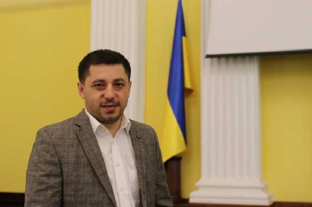 Стройки Войцеховского защищает судимый кандидат от Оппоблока