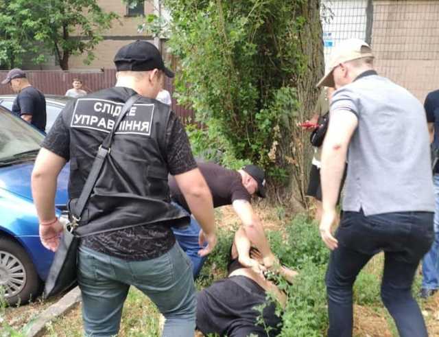 В Одессе иностранцы вымогали у юриста 100 тысяч долларов