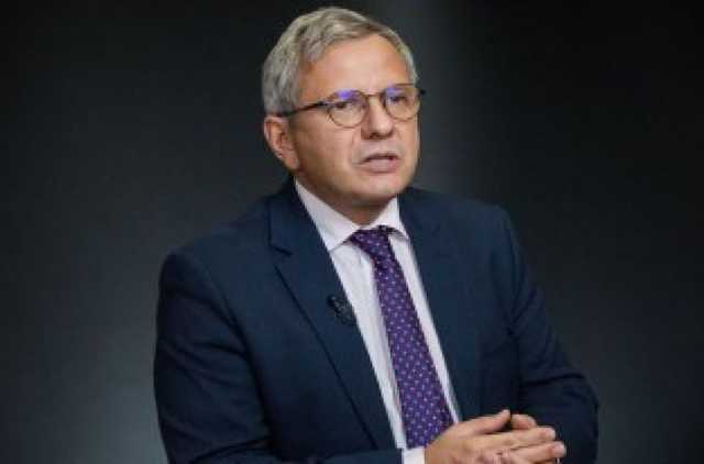Кресло Гройсмана может занять известный украинский экономист