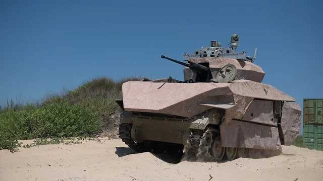 В Израиле представили прототипы боевой машины будущего