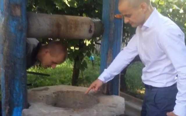 Надел на голову мешок и бросил: под Одессой мужчина утопил в колодце тещу