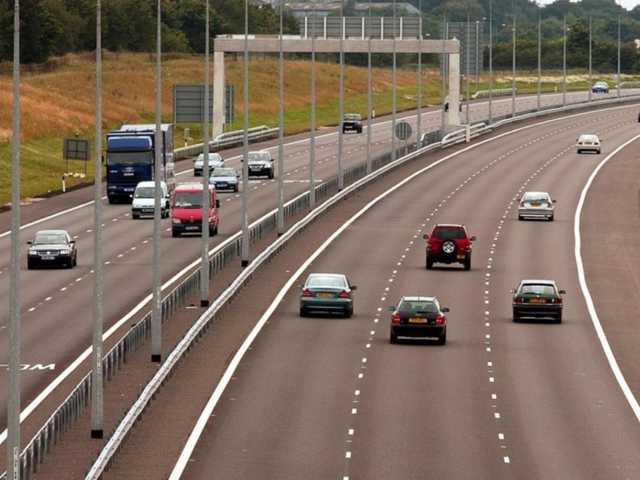 С помощью крепких автобанов Украина может зарабатывать миллиарды долларов в год на грузоперевозках – эксперт