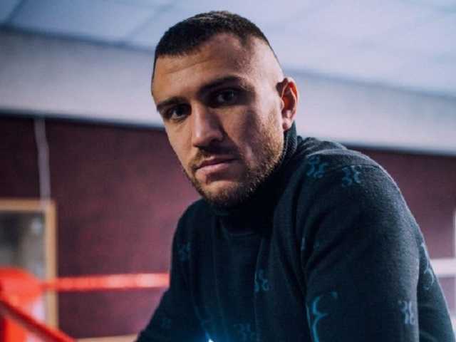 Ломаченко перед боем в Лондоне приехал в Киев поддержать Митрофанова