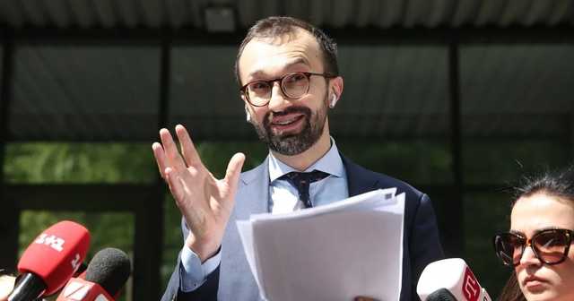 Лещенко: Киев отдали под влияние Ткаченко, он провел в Раду послушных людей