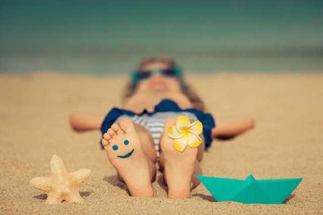 До +30: синоптики уточнили жаркий прогноз по Украине