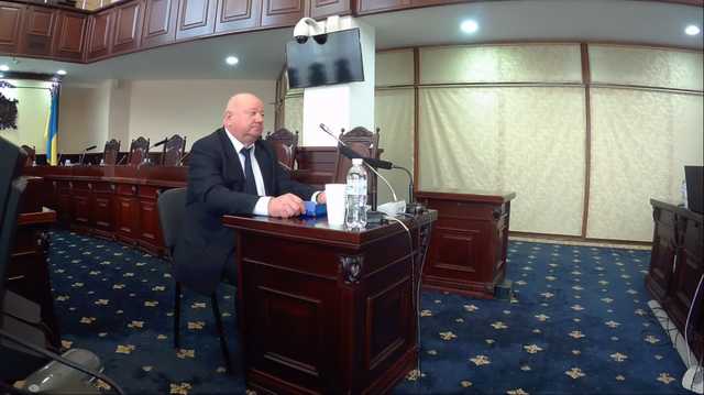 Нові судді у справі Геннадія Труханова