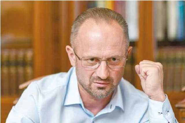 "Понимает только силу!" Уволенный Зеленским член ТКГ разгромил минский формат