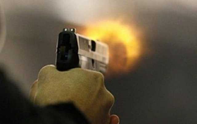 В Умани неизвестные обстреляли авто преподавателей университета