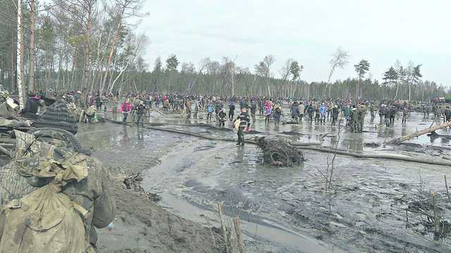 Битва за янтарь: после визита Зеленского добывать камень стали активнее