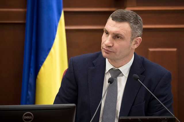 Кличко: Пешеходно-велосипедный мост нравится каждому, кто там побывал, но не нравится моим оппонентам