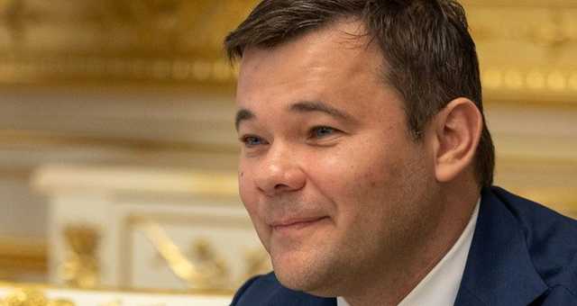 "Буду аплодировать стоя": эксперт рассказал, как Богдан готовится отжать 112 у Медведчука