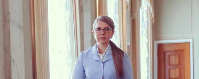 "Все наши проблемы из-за этого!" Тимошенко потребовала перевернуть флаг Украины