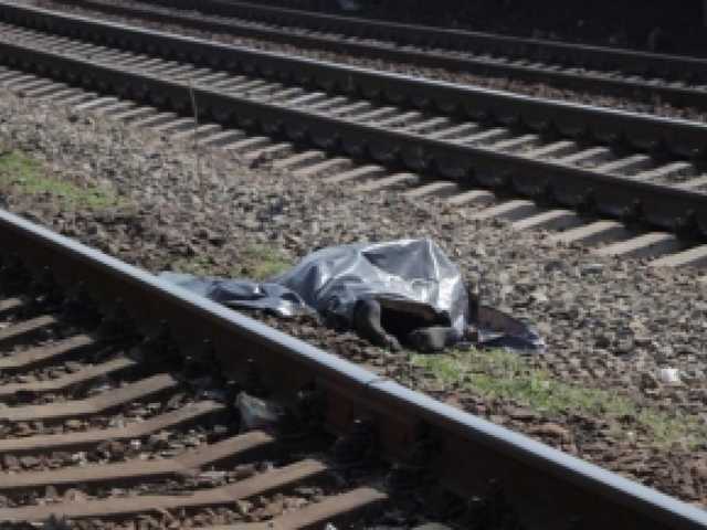 В Запорожье поезд насмерть сбил 60-летнюю женщину
