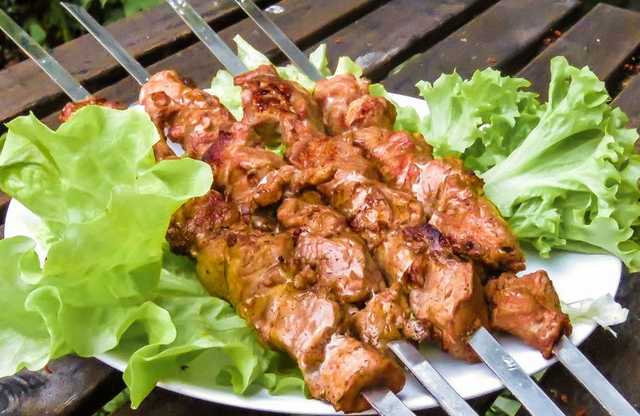 Может вызвать даже рак: Супрун дала советы, как правильно готовить шашлык