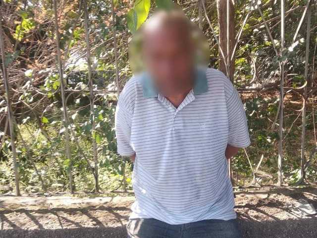 В Херсоне на рынке задержали мужчину с гранатой