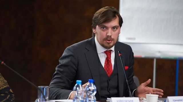 Приплыли. Будущий премьер Гончарук еще в апреле «дякувал» Порошенко