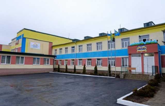 Місто на Донеччині повністю відмовилося від класів навчання російською мовою