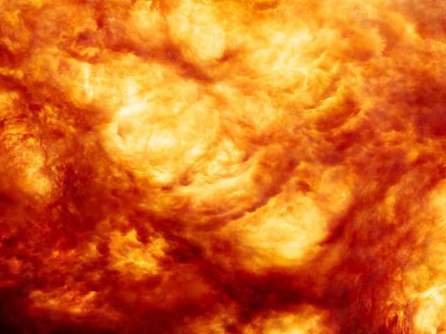 На столичной Троещине горели три автомобиля