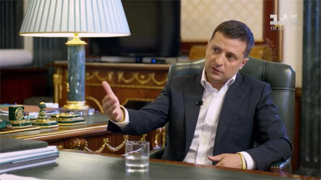 Зеленский рассказал, по чьей просьбе первый раз позвонил Путину