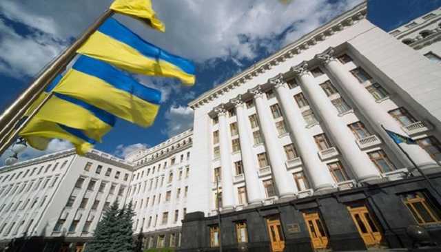 Помощник Зеленского рассказал о «мощном прессинге» на Россию