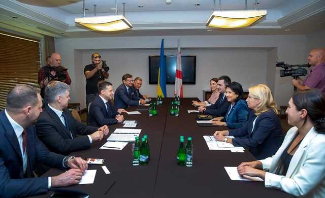 В Польше Зеленский встретился с президентом Грузии