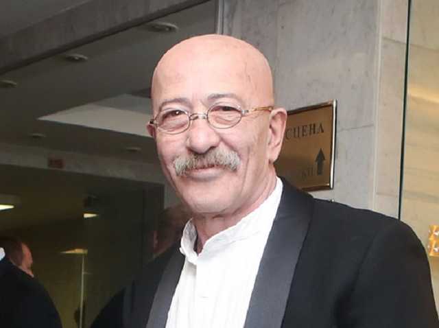 Известный российский музыкант попал в реанимацию