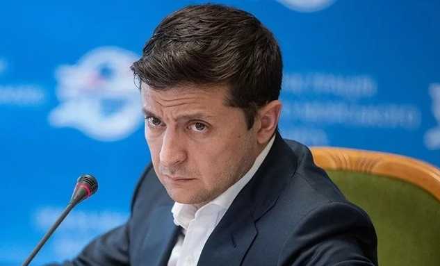 "Уровень жадности поражает": у Порошенко обвинили Зеленского в узурпации власти