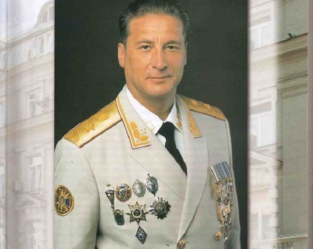 Люди Хорошковского заходят в СБУ. Деревянко