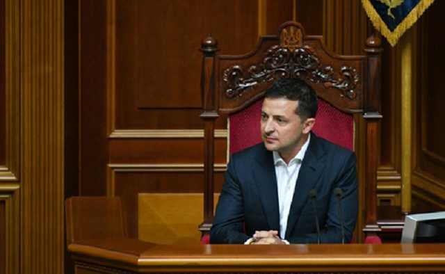 Журналист обвинил Зеленского в грубом нарушении закона и манипуляциях