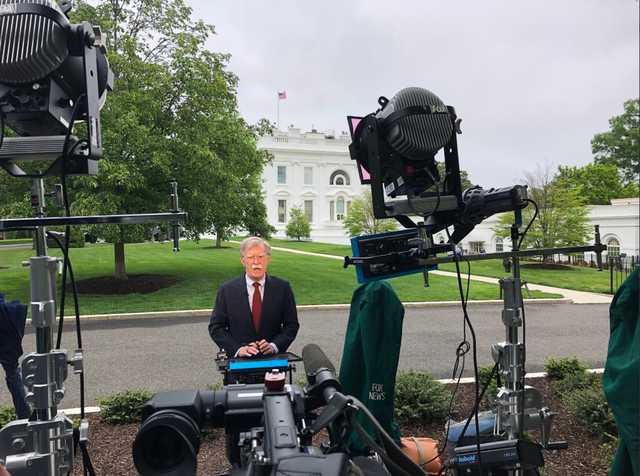 Болтон впервые отреагировал на свое увольнение с поста советника Трампа