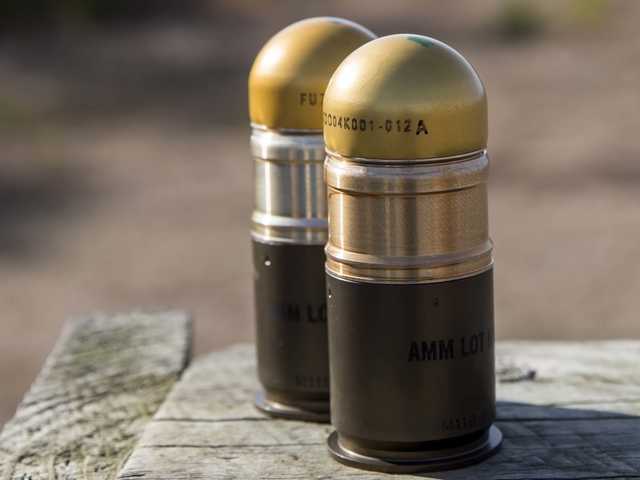 Гулял по детской площадке: В кармане у мужчины в Днепре обнаружили подствольную гранату