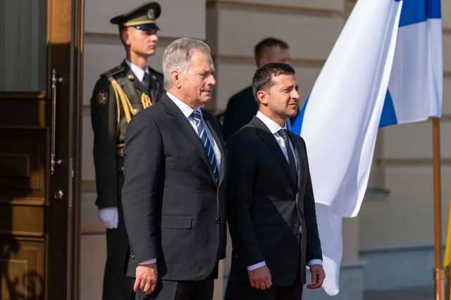 Зеленский заявил, что готовит карту выполнения «Минска» с конкретными сроками