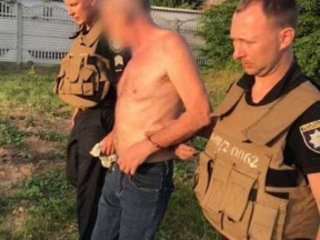 В Бердянске пенсионер с гранатой совершил попытку суицида на глазах людей