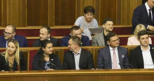 Михаил Подоляк: “Зелёная тишина”