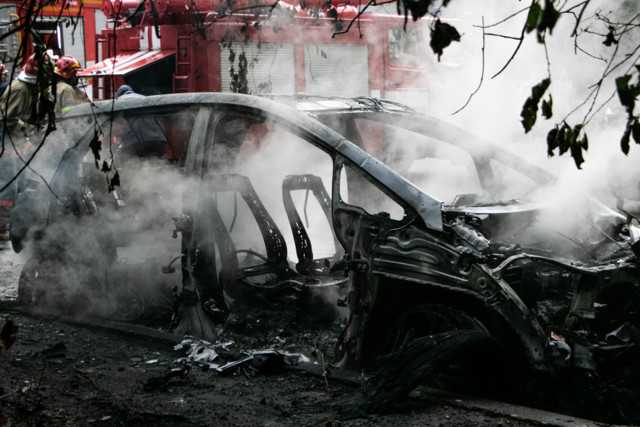 В Киеве после зарядки загорелся электрокар