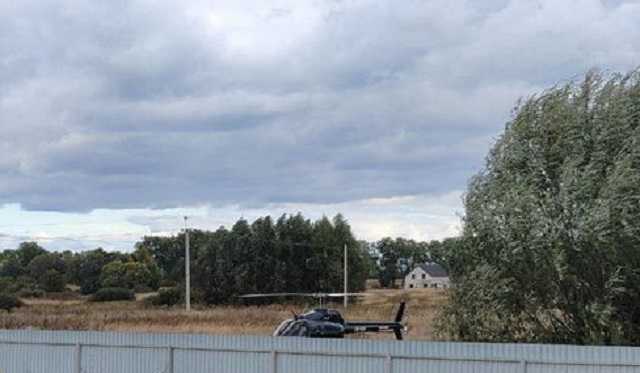 Владимир Кличко прилетел на вертолете в зоопарк под Киевом