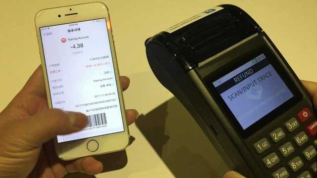 Украинцам подробно объяснили, как продавцы будут выдавать им е-чеки с QR-кодом