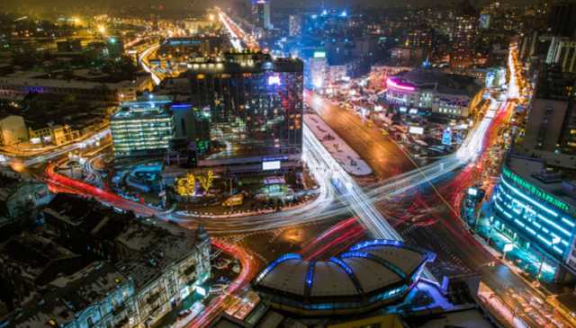 У Києві світло можуть вимкнути 21 боржнику. Серед них водоканали і медзаклади