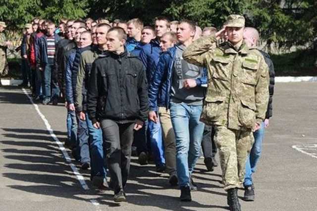 Осенний призыв в Украине: уклонистов ждут «сюрпризы»