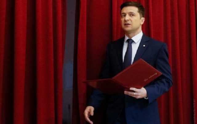   ,    " "    Financial Times