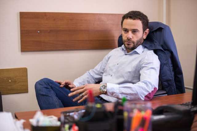 «Главный оппозиционер!»: блогер назвал главного оппозиционера в «Слуге народа»