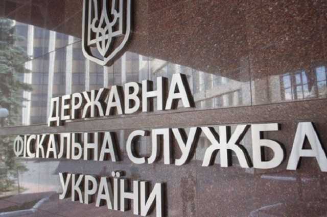 К советнику главы Налоговой службы пришли с обысками: что происходит