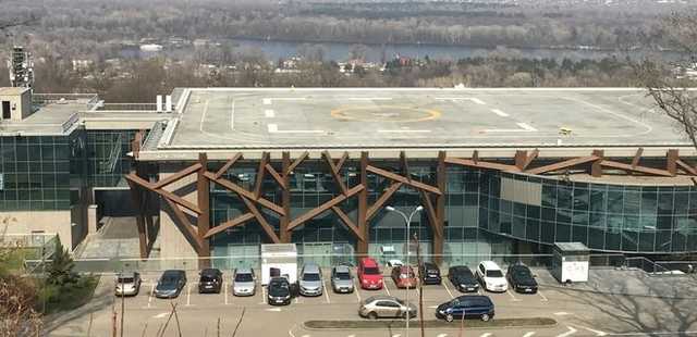 Суд снял арест с киевского КВЦ “Парковый”