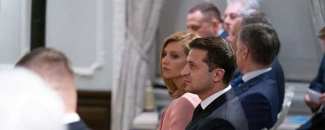 "Я не с ними": на фото Зеленского с Трампом нашли забавный нюанс