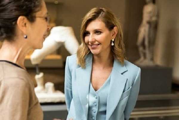 Зеленская "выгуляла" четыре модных образа в США: стоимость нарядов первой леди