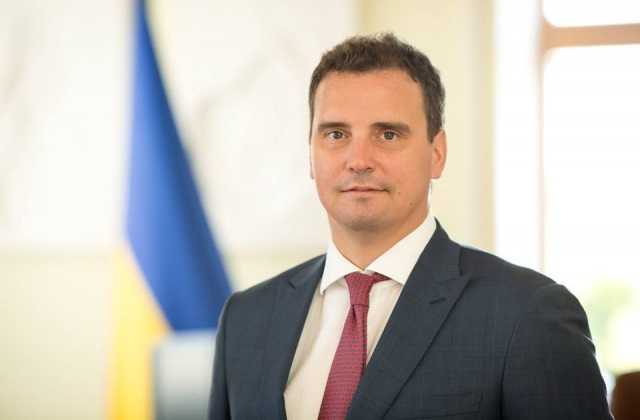 Абромавичус не отримав доступ до держтаємниці