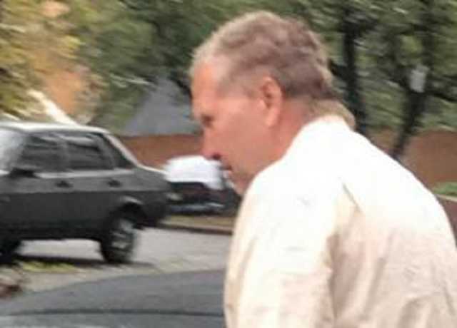 В Киеве мужчина демонстрировал прохожим свой половой орган